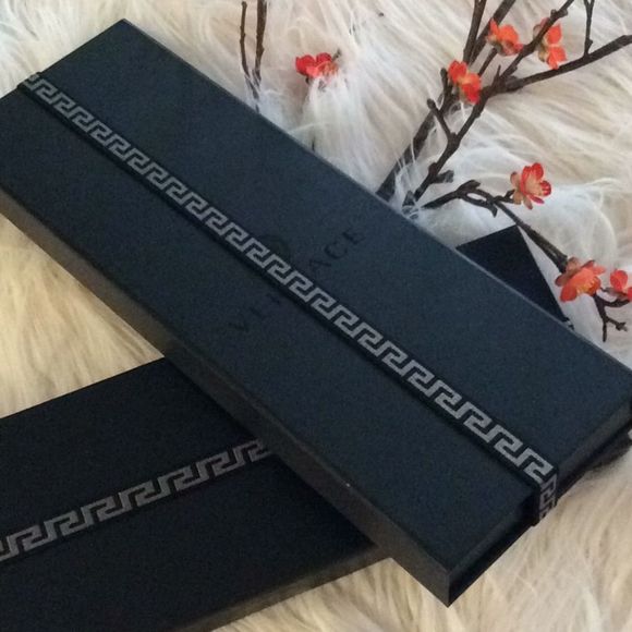 💞VERSACE💞two nice gift boxes - Picture 3 of 8